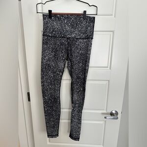Lululemon Wunder Under
